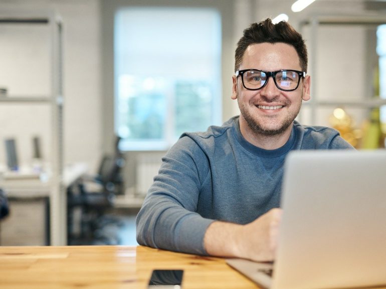 The Difference Between an HR Director and a CHRO: Who Should You Hire?