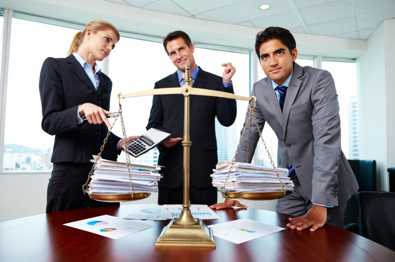 Measuring Success: KPIs for Your Fractional C-Suite Leaders