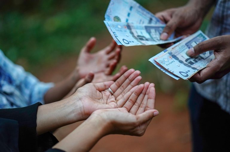 The Expat Equation: High Salaries and Zero Tax in the Middle East